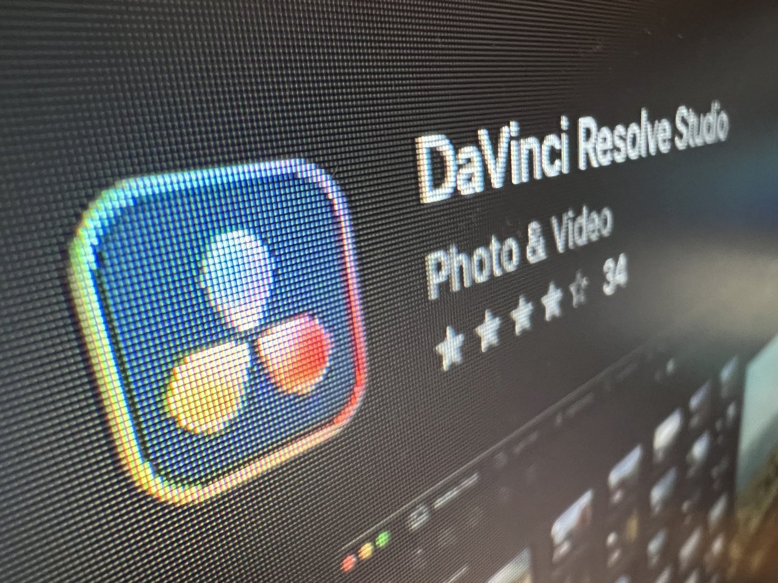 The DaVinci Resolve Studio listing on the Mac App Store, photographed on screen